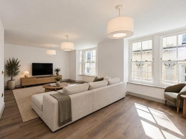 Flat for sale in Queen's Park, Brighton & Hove