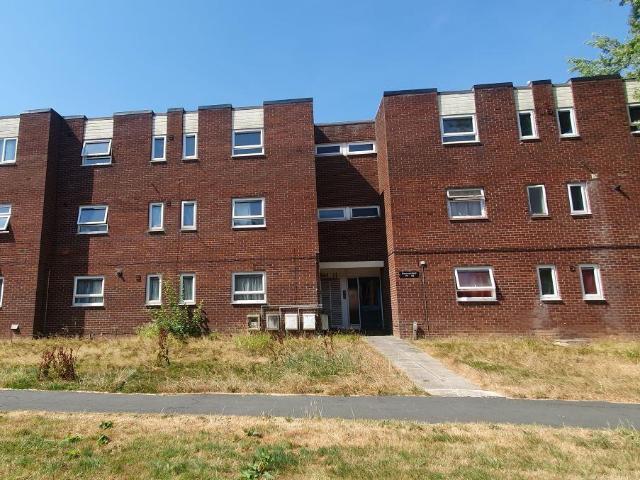 Flat for sale in Brookside, Telford