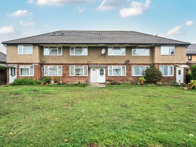 Flat for sale in London Borough of Merton, Greater London