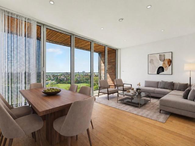 Flat for sale in West Hampstead, Greater London