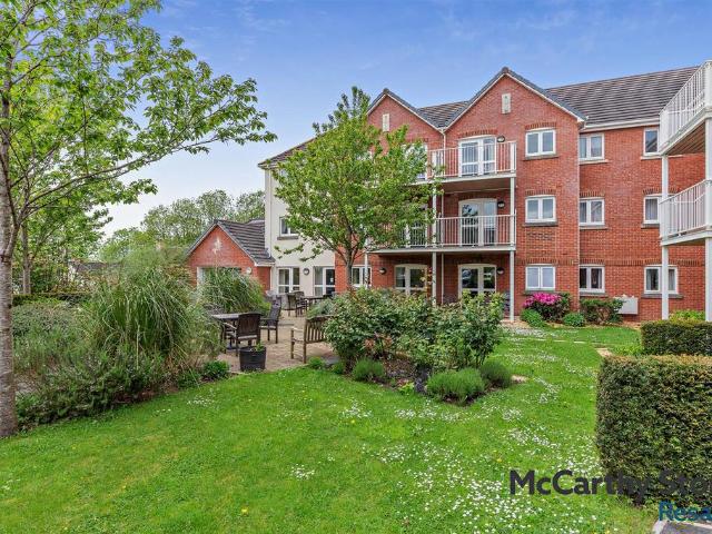 Flat for sale in South Molton, North Devon