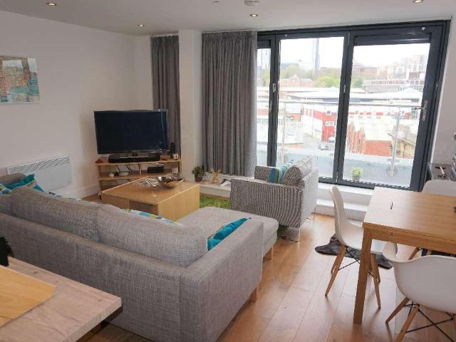 Flat for sale in Leylands, West Yorkshire
