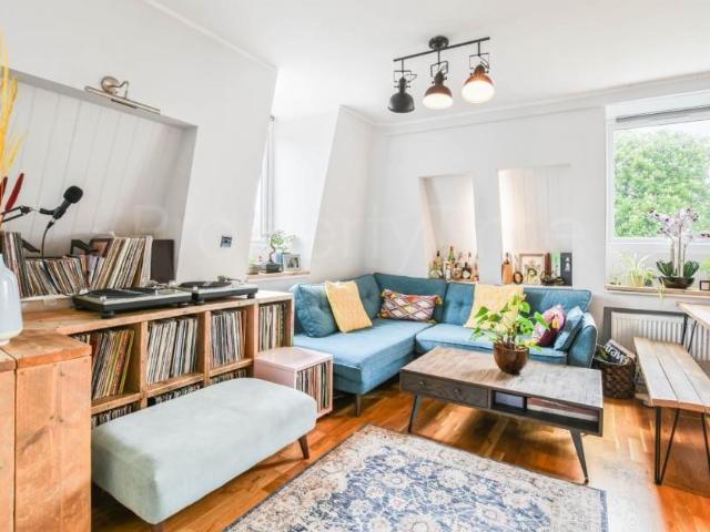 Flat for sale in Greater London