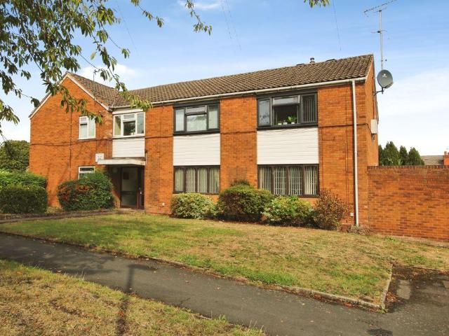 Flat for sale in Pelsall, West Midlands