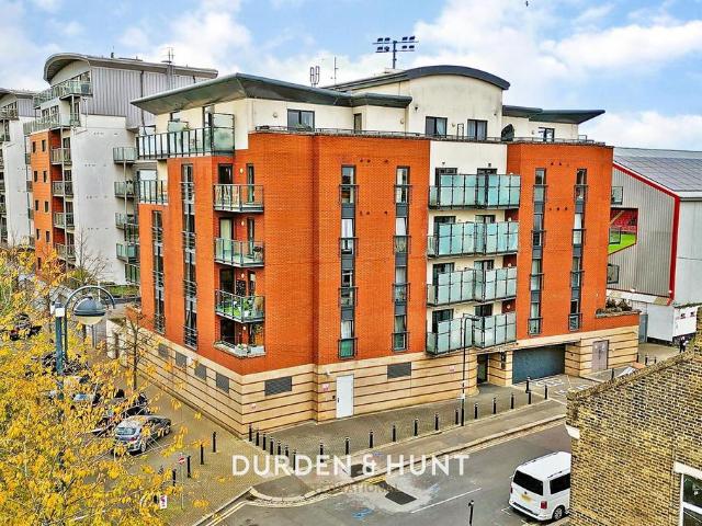 Flat for sale in Leyton, Isle Of Man
