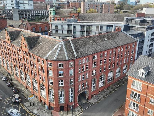 Flat for sale in Shieldfield, Newcastle upon Tyne