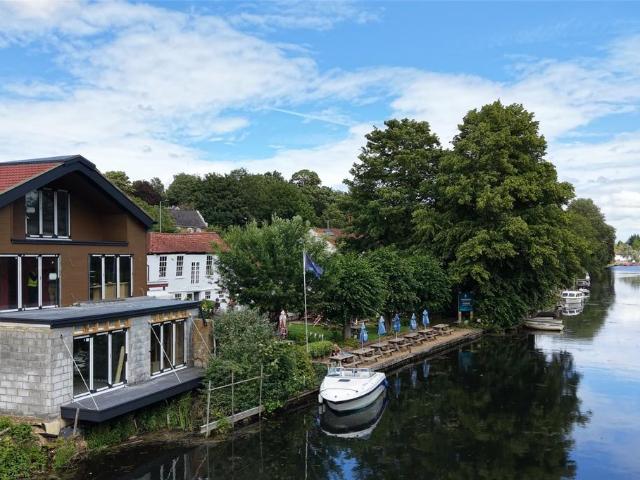 Flat for sale in Crostwick, Norfolk