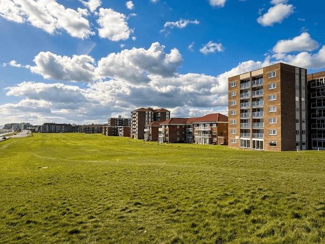 Flat for sale in Pebsham, Heathlands