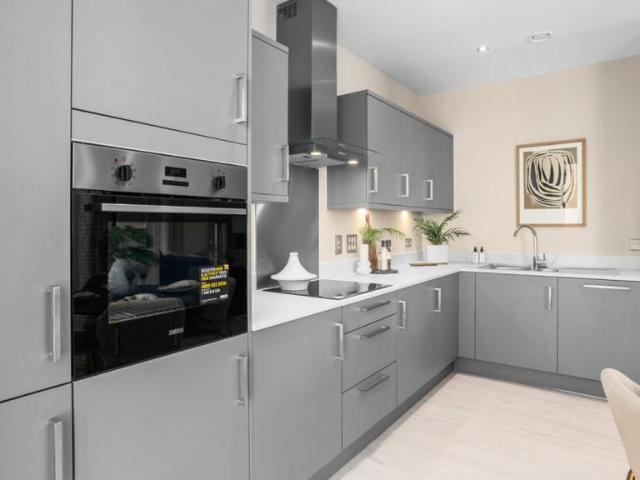 Flat for sale in Scrattons Farm, Greater London