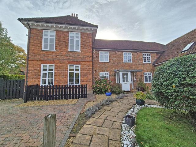 Flat for sale in Old Milton, Ashurst Bridge