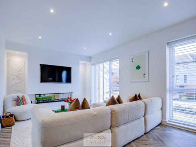 Flat for sale in Waverley, Isle Of Man
