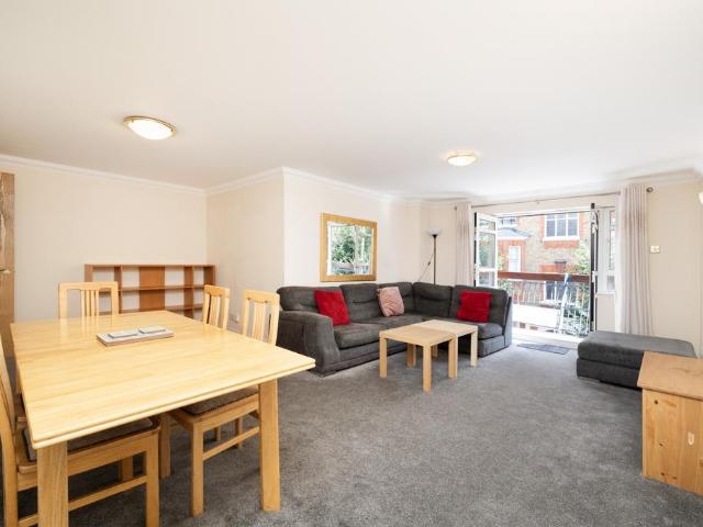 Flat for sale in Westminster, Victoria