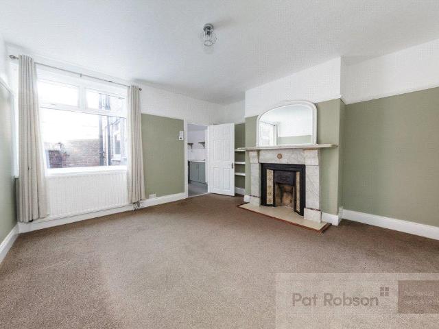 Flat for sale in Heaton, Tyne And Wear