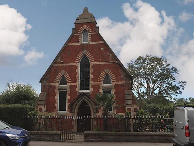 Flat for sale in Firbank, Lancashire