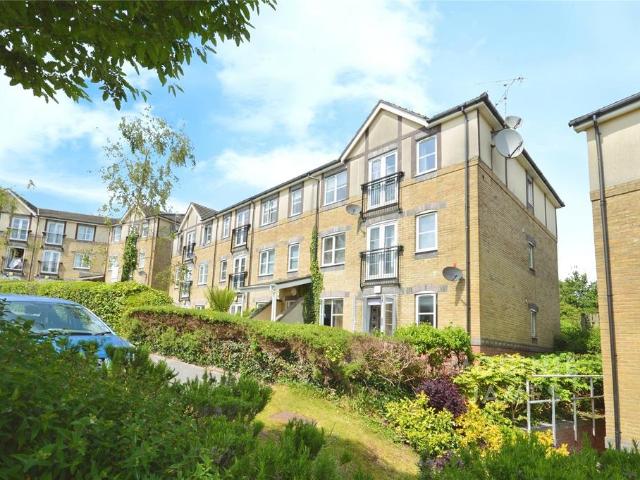 Flat for sale in Pontprennau, Falcon Lodge