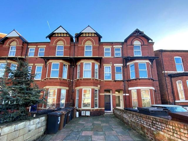 Flat for sale in Southport, Sefton