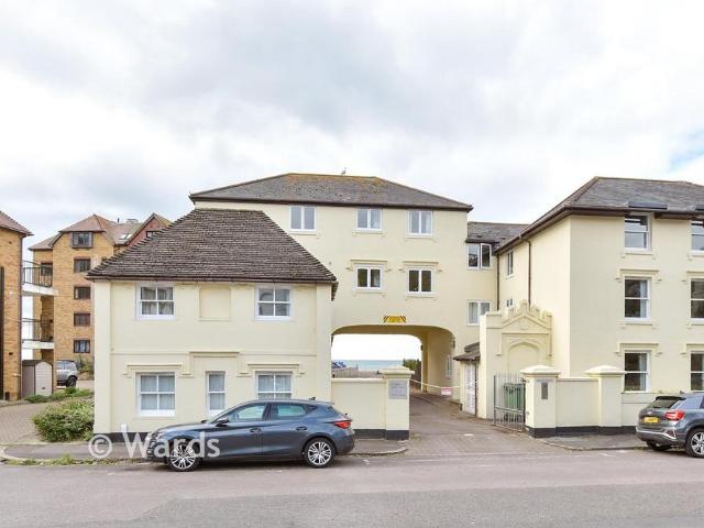 Flat for sale in Golden Valley, Folkestone