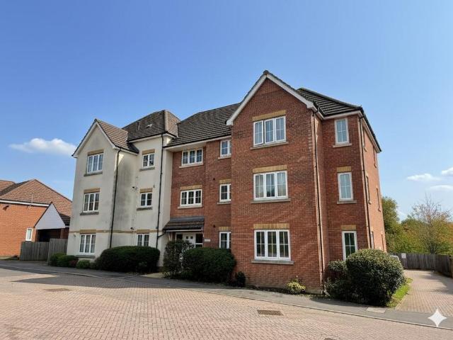 Flat for sale in Fareham, Hampshire