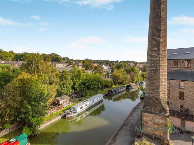 Flat for sale in Mill Fields, Skipton