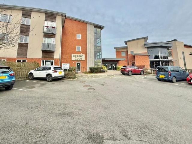 Flat for sale in Coseley, West Midlands