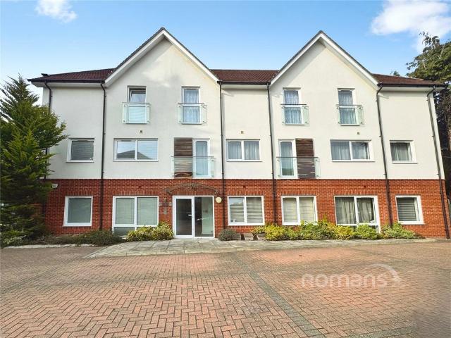 Flat for sale in Farnborough, Hampshire