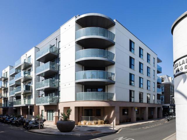 Flat for sale in St Helier, Greater London