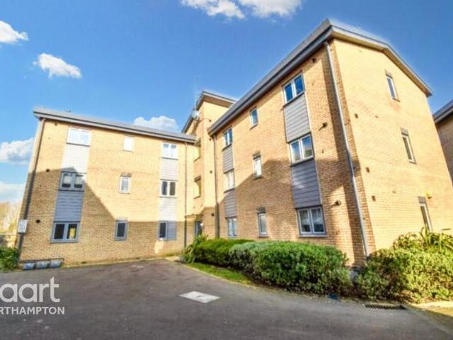 Flat for sale in Far Cotton and Delapre, Far Cotton