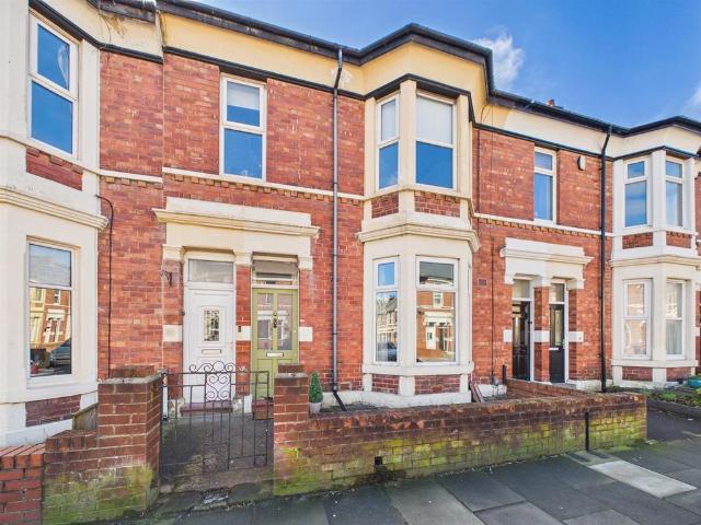 Flat for sale in Preston, North Shields