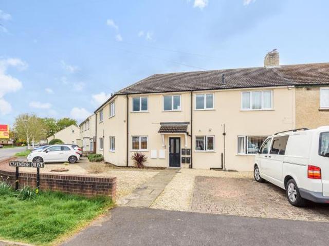 Flat for sale in Old Marston, The Slade