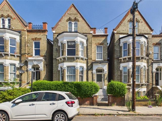 Flat for sale in Brixton, Greater London