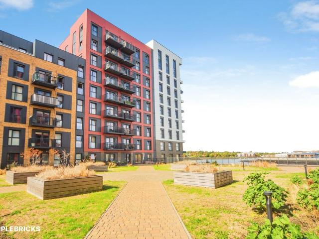 Flat for sale in Bevois Valley, Southampton