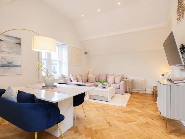Flat for sale in Whirlow, South Yorkshire