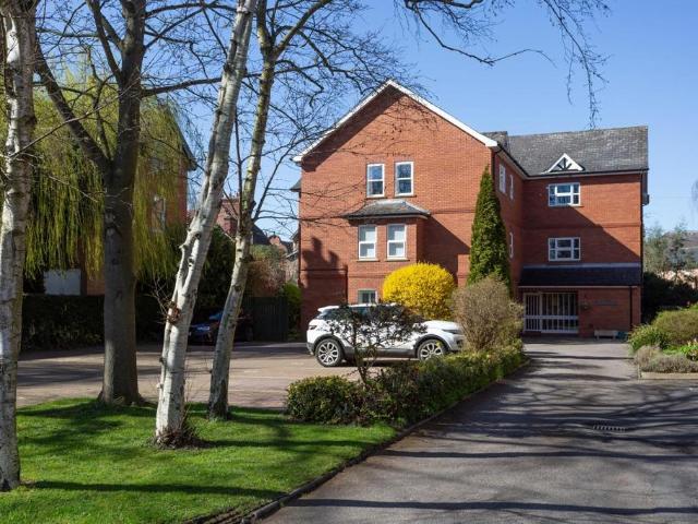 Flat for sale in High Field, York