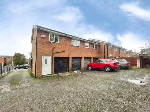 Flat for sale in Georgia, Greater Manchester