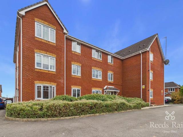 Flat for sale in Union Bank, St Helens