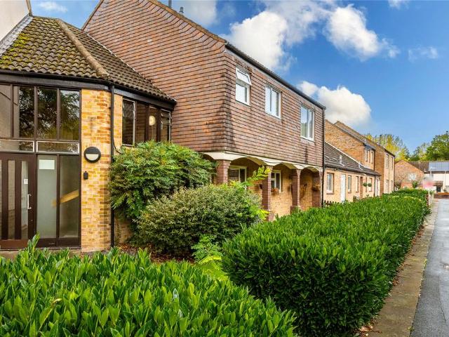 Flat for sale in Shawbirch, Wellington