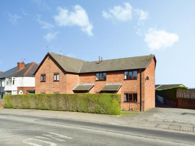 Flat for sale in Brackenfield, East Midlands