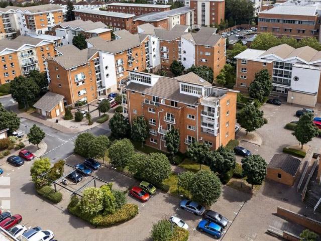 Flat for sale in Tiger Bay, Falcon Lodge