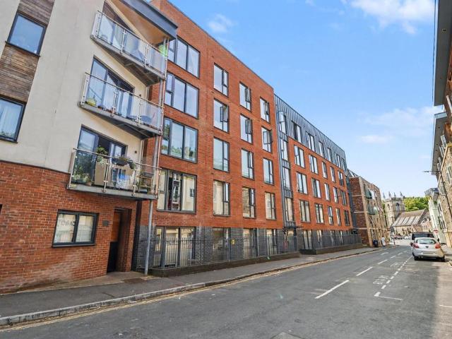Flat for sale in St Philip's, Feckenham