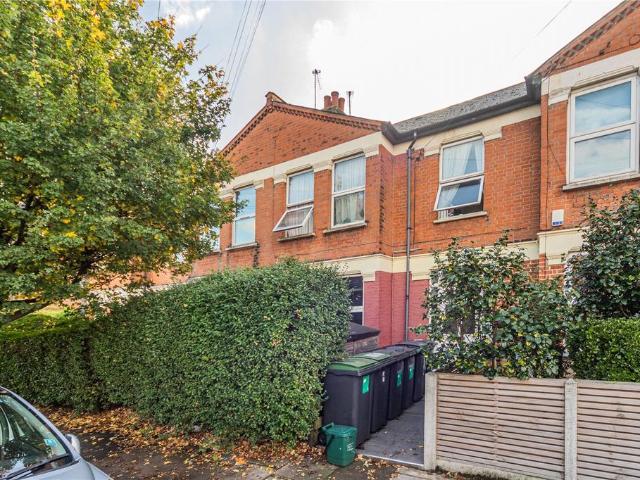 Flat for sale in Noel Park, Greater London