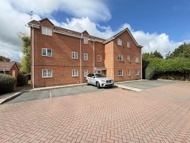 Flat for sale in Two Mills, Cheshire