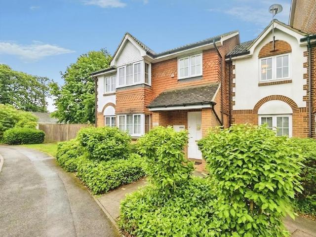Flat for sale in Reading