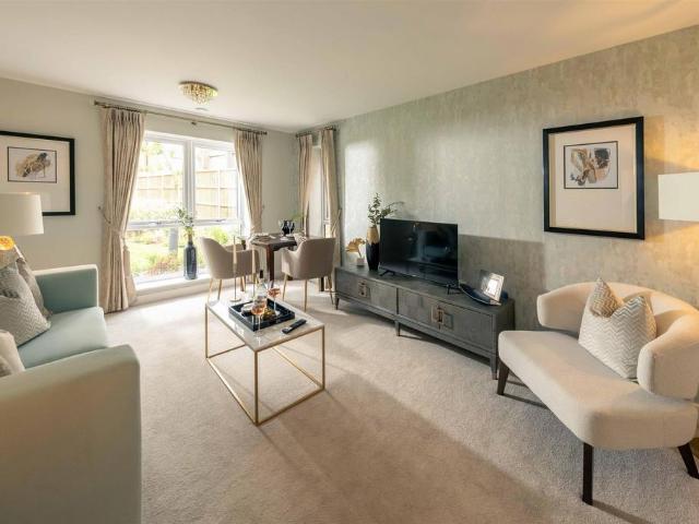 Flat for sale in Key Street, Suffolk