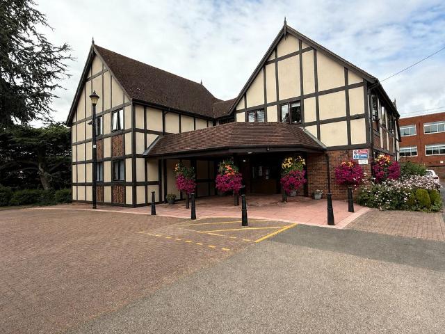 Flat for sale in Cherry Orchard, Frankwell