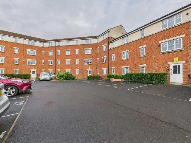 Flat for sale in Darlington