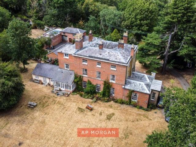 Flat for sale in West Midlands
