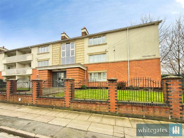 Flat for sale in Litherland, Sefton