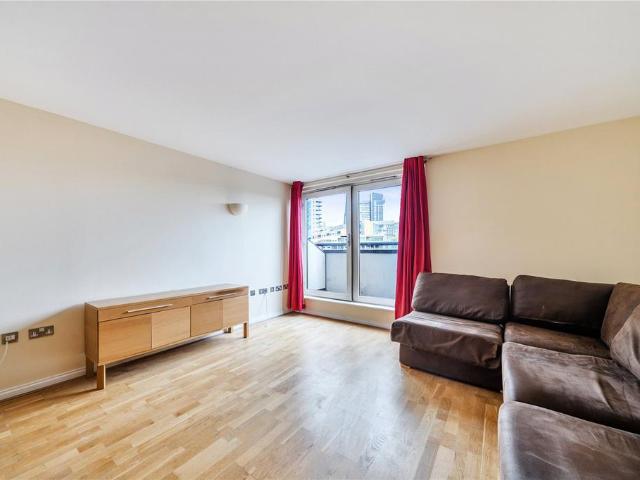 Flat for sale in The Borough, Greater London