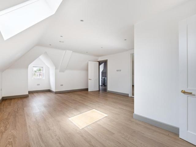 Flat for sale in Greater London