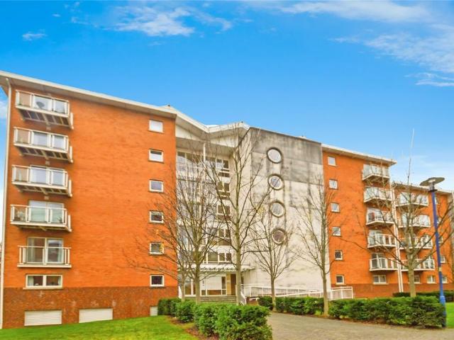 Flat for sale in Tiger Bay, Falcon Lodge